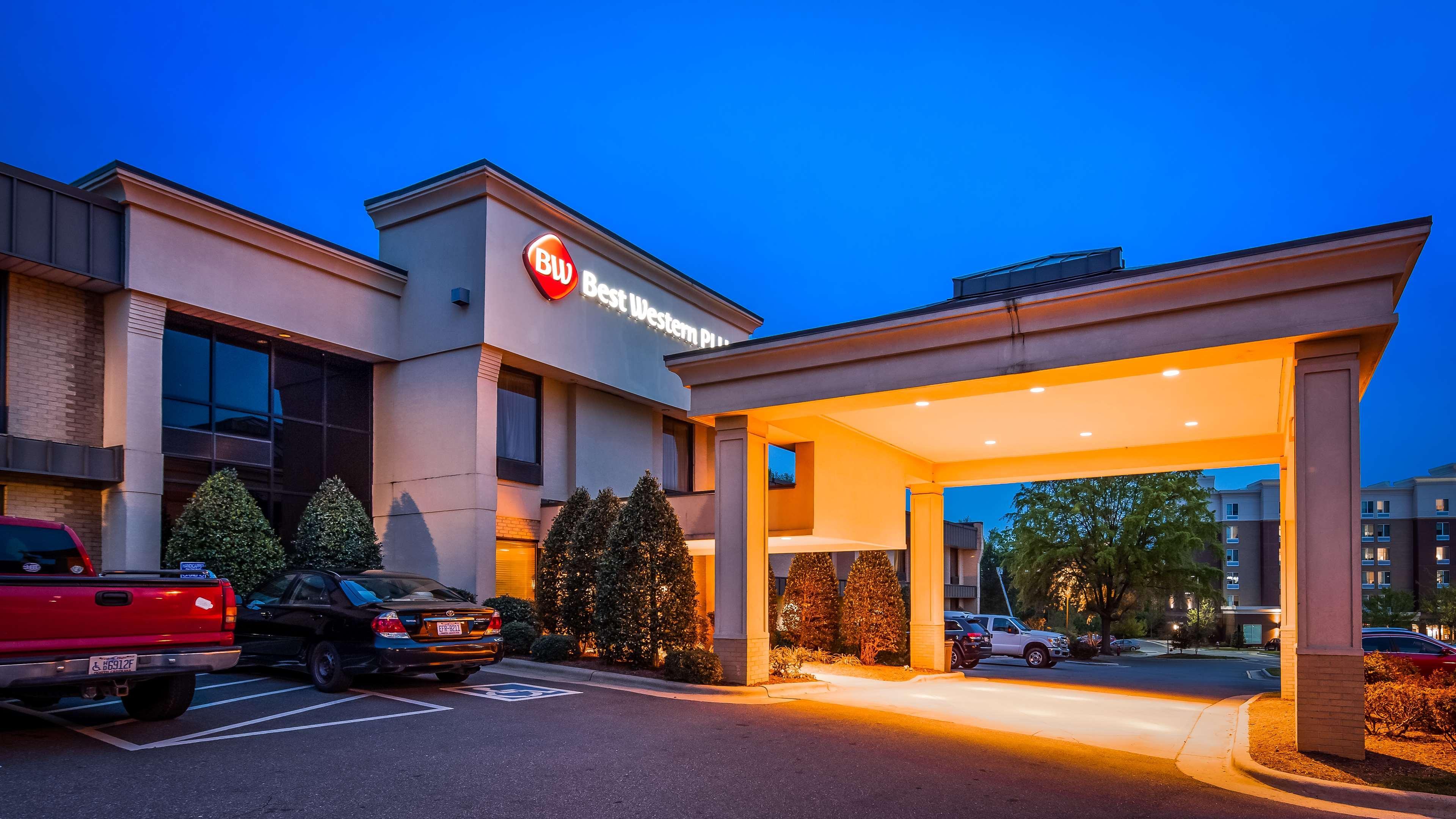 Best Western Plus Cary - Nc State מראה חיצוני תמונה