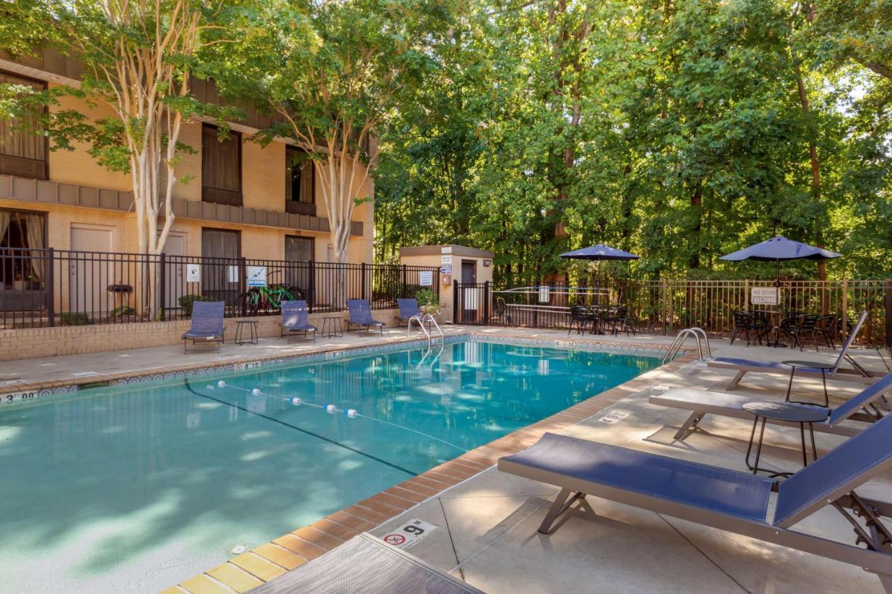 Best Western Plus Cary - Nc State מראה חיצוני תמונה